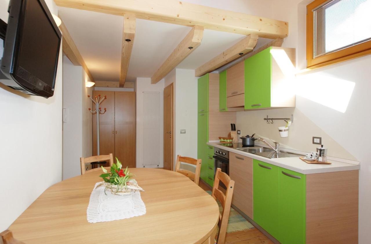 Casa Seler - Appartamento Verde Predazzo Buitenkant foto