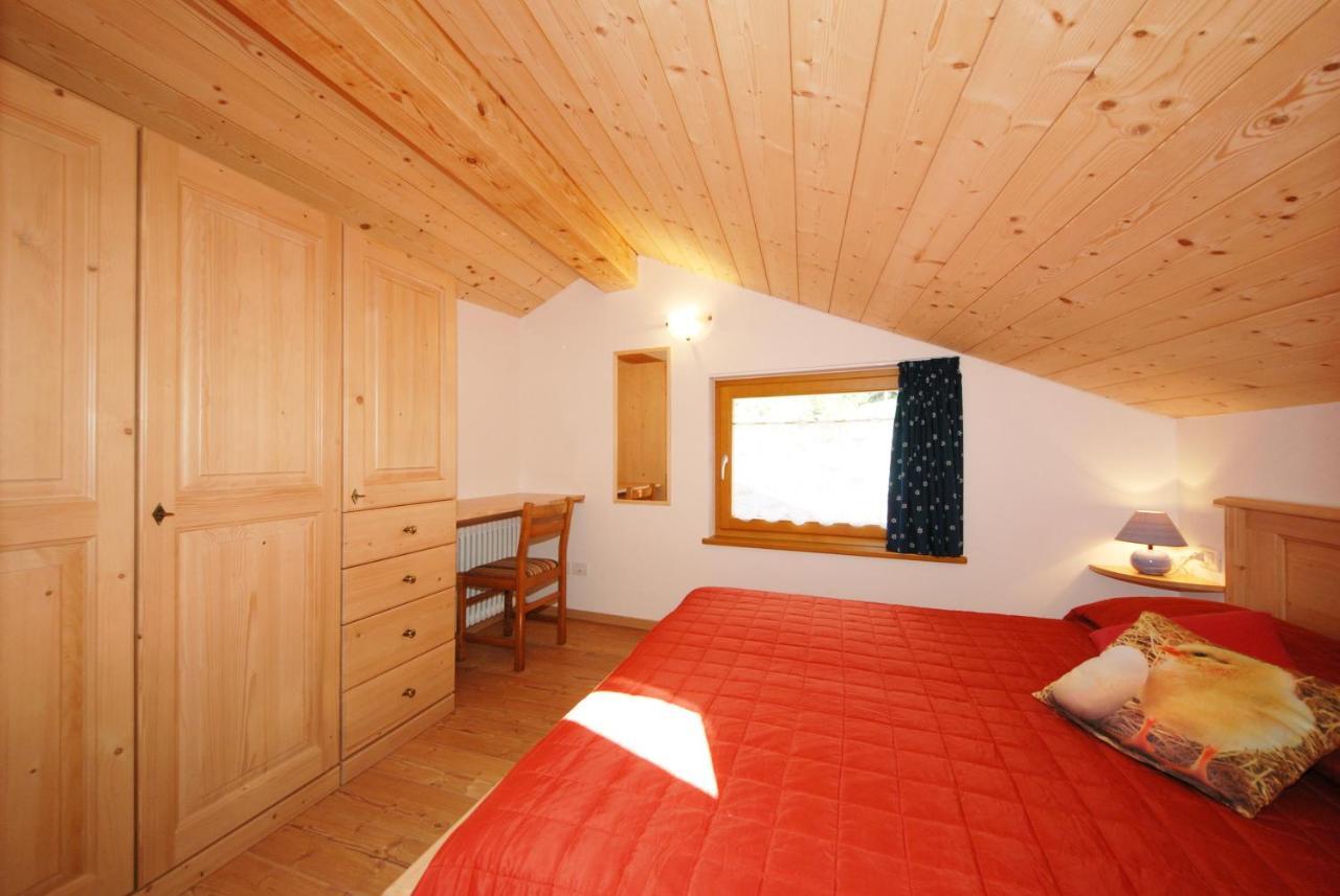 Casa Seler - Appartamento Verde Predazzo Buitenkant foto