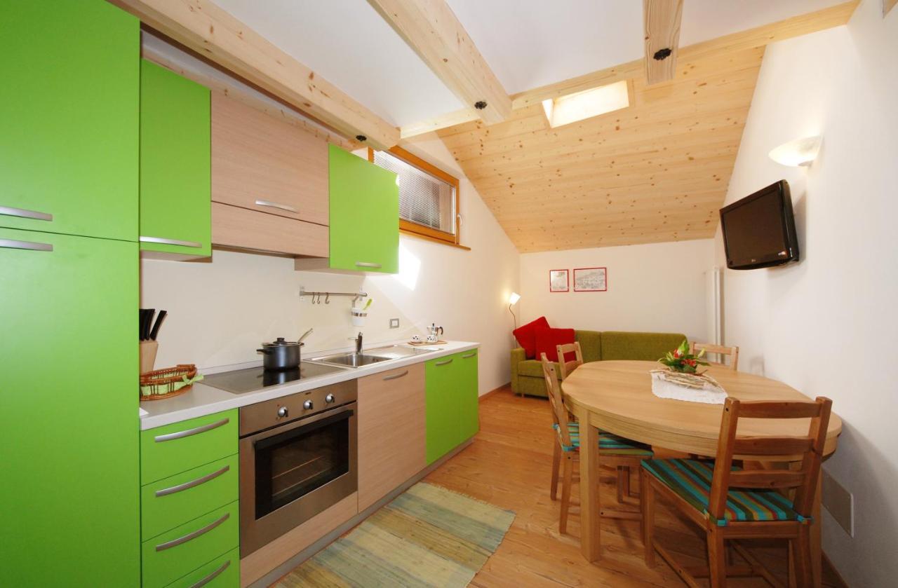 Casa Seler - Appartamento Verde Predazzo Buitenkant foto